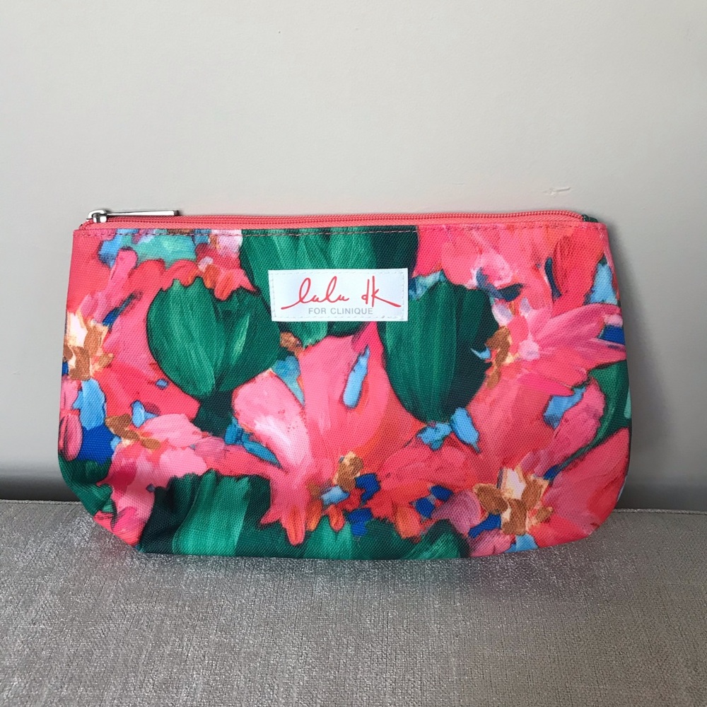 Lulu dk for Clinique flowered pouch - never used!